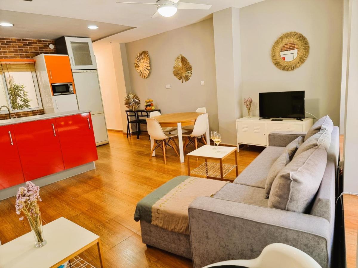 Claudia Tourist Apartment Alicante Dış mekan fotoğraf