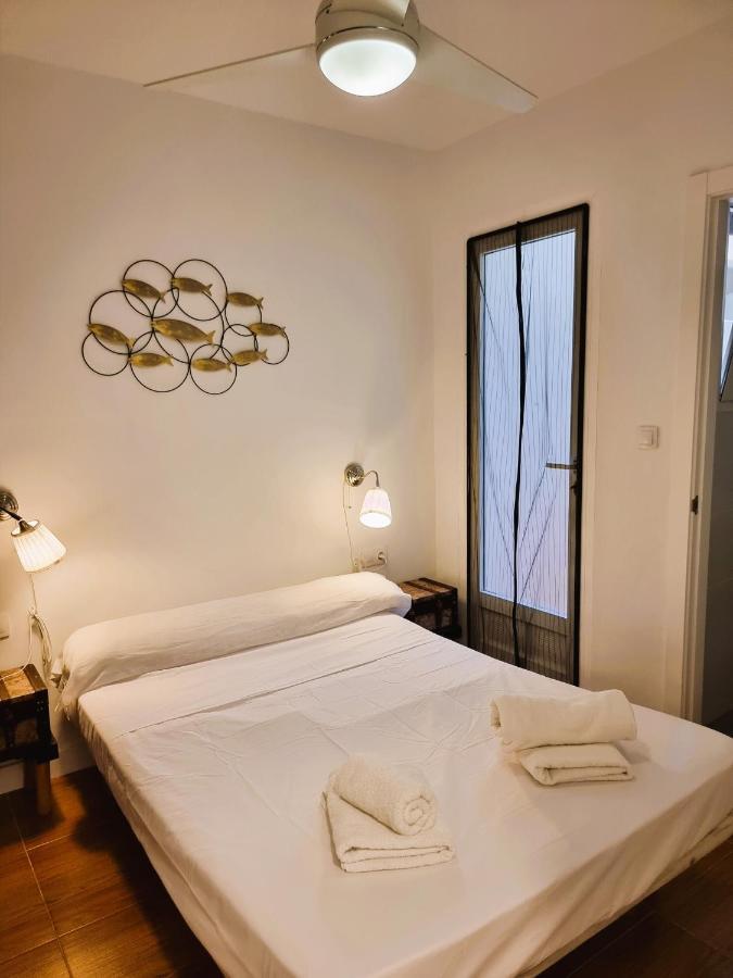 Claudia Tourist Apartment Alicante Dış mekan fotoğraf