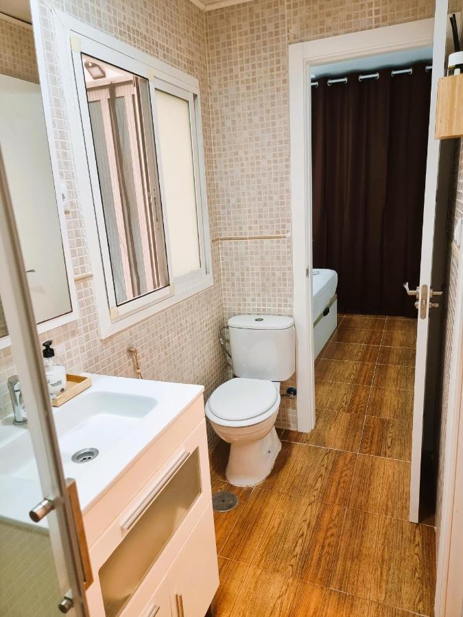 Claudia Tourist Apartment Alicante Dış mekan fotoğraf